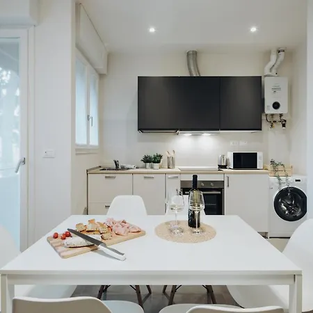Apartamento Realkasa Graziella Bolonia Exterior foto